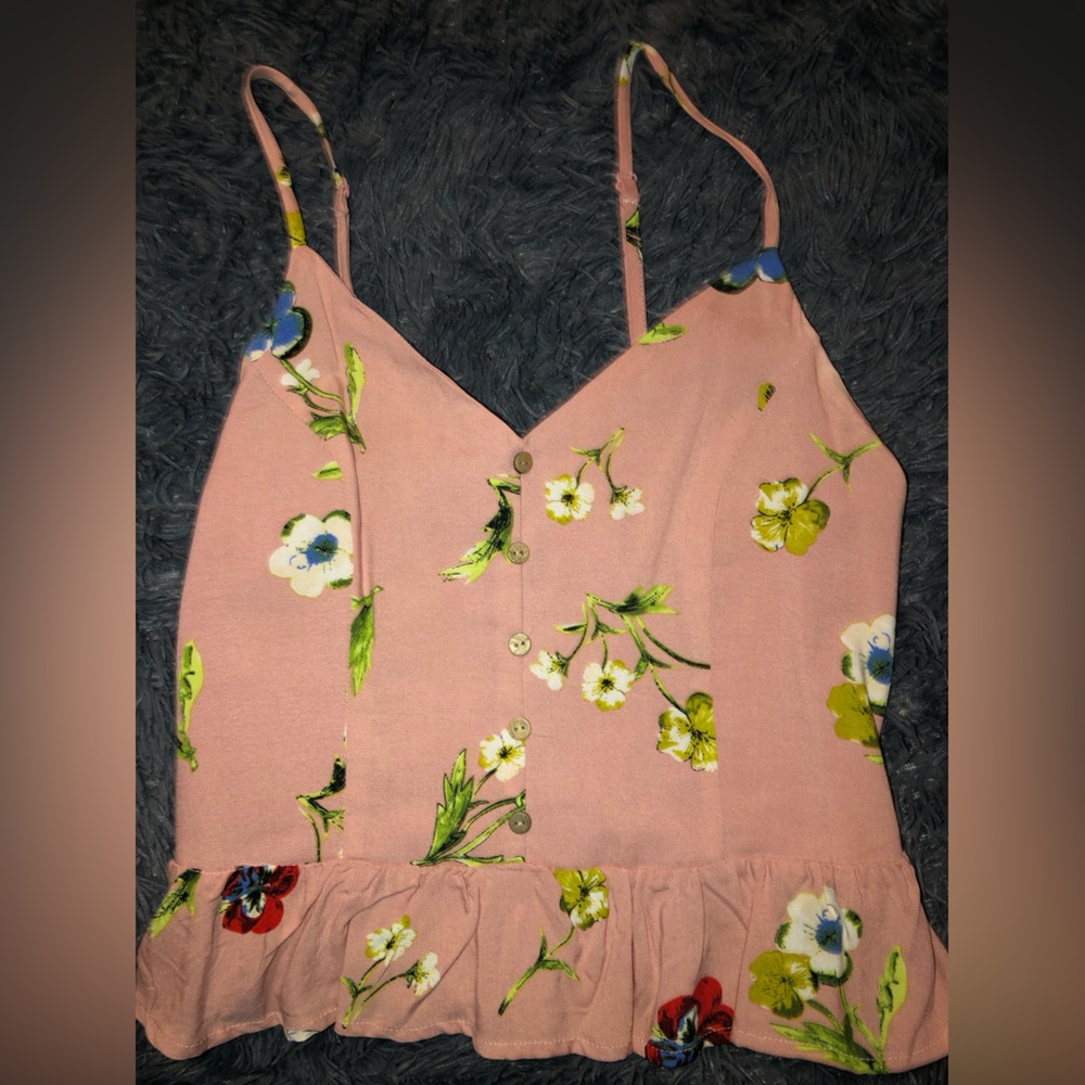 Spaghetti Flower Peplum Top
